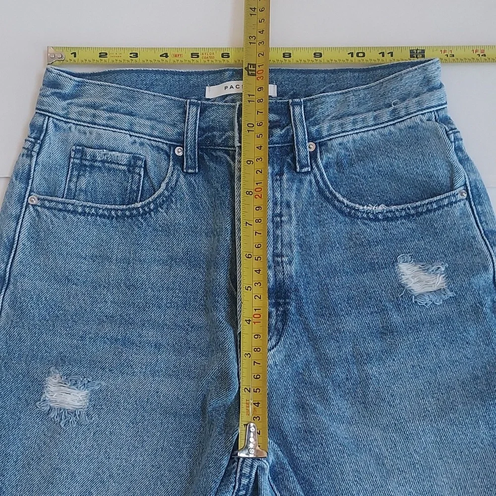Ladies Pacsun Blue Denim Distressed Button Fly 5.5" Inseam Dad Shorts Size 24 - Picture 5 of 7